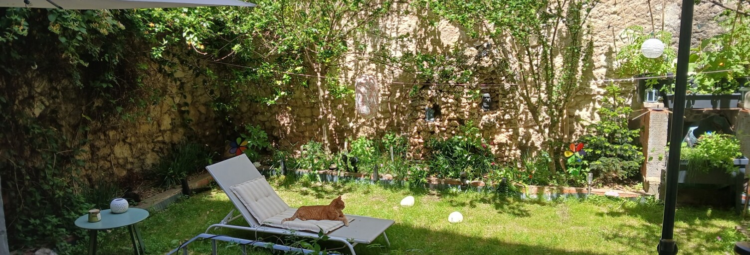 Immeuble  220 m² à vendre à Coursan (11110)