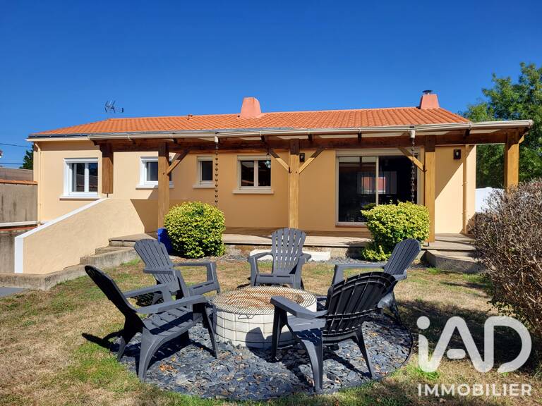 Vente Maison/villa 7 pièces — photo 1