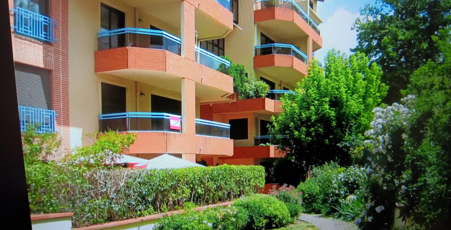 Amidonniers T4 de 98M2 avec terrasse et garage.. vue sur bas — photo 1