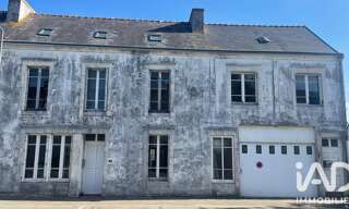 Maison 10 Pièces 190 m² à vendre à Confort-Meilars (29790)