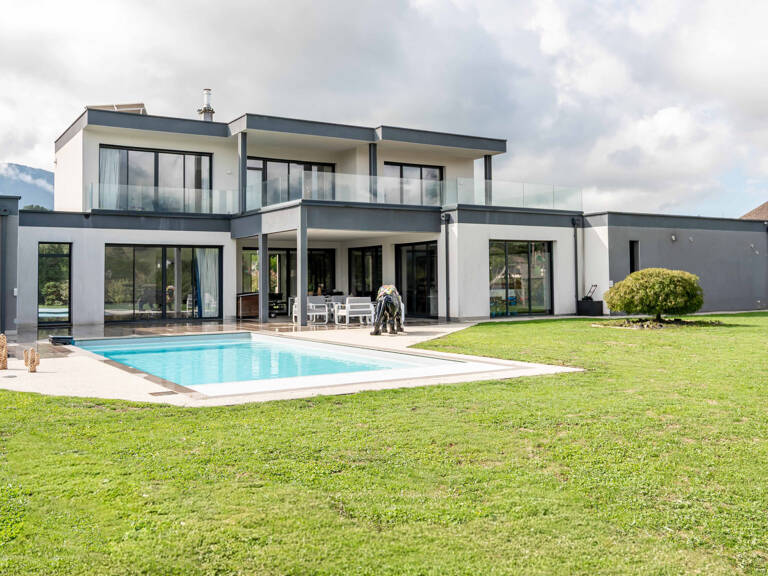 PROPRIETE D'EXCEPTION- ARCHITECTURE CONTEMPORAINE — photo 1
