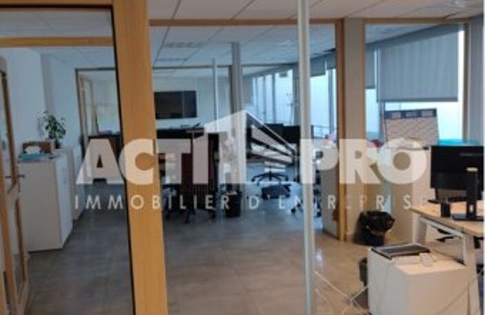 Bureaux à louer — photo 5