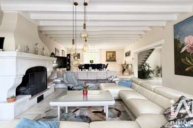 Maison 6 pièces 499000 €