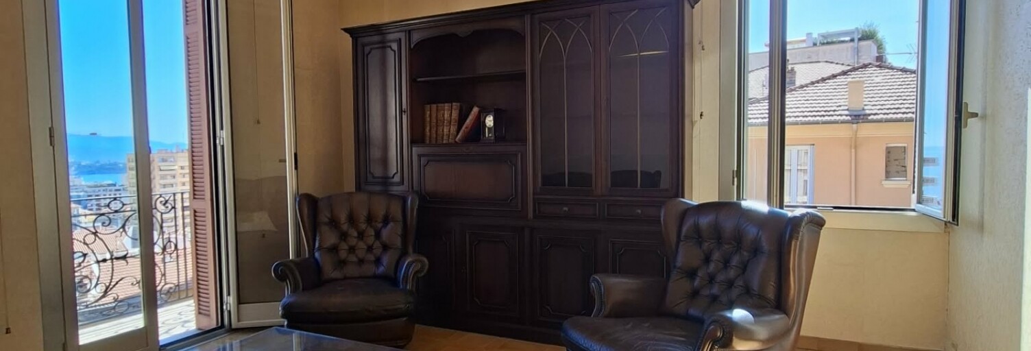 Appartement 3 Pièces 58 m² à vendre à Beausoleil (06240)