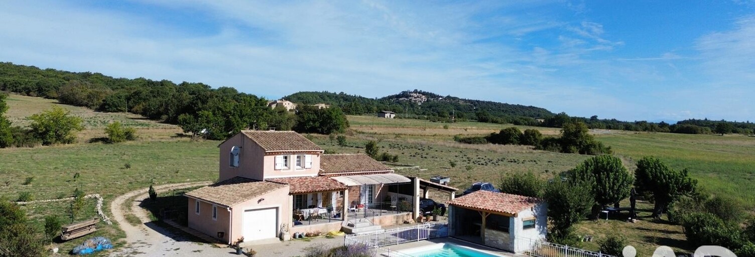 Maison 4 Pièces 104 m² à vendre à Villemus (04110)