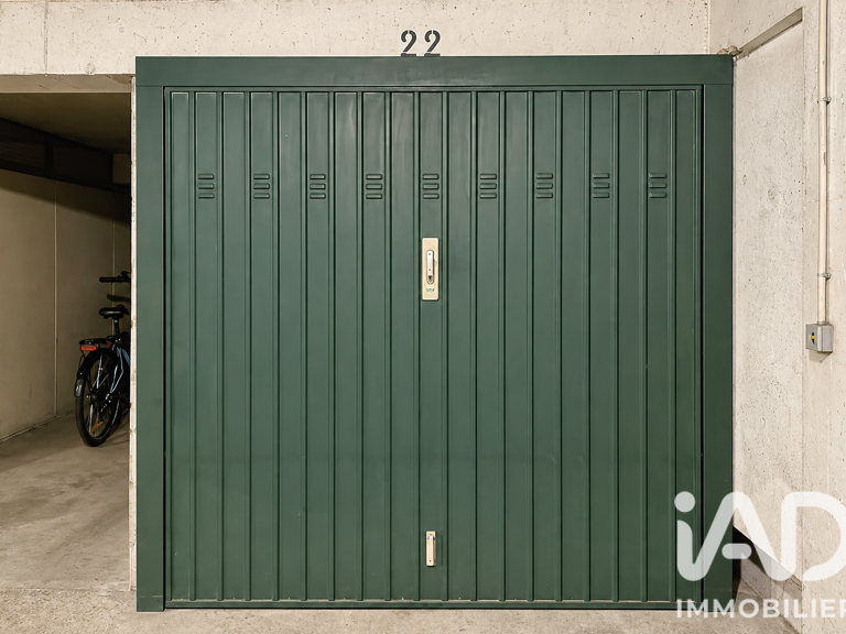 Vente Garage 11 m&sup2; — photo 1