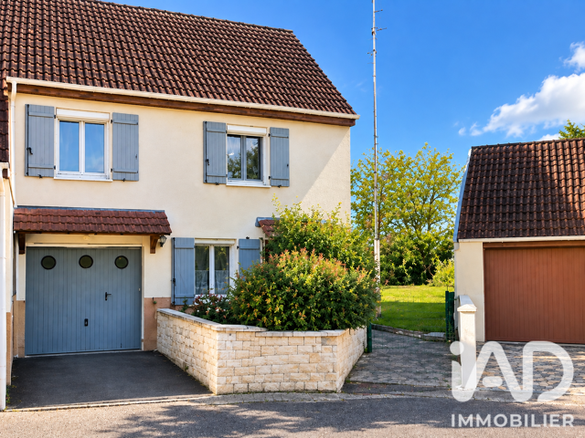 Vente Maison traditionnelle 5 pièces — photo du bien