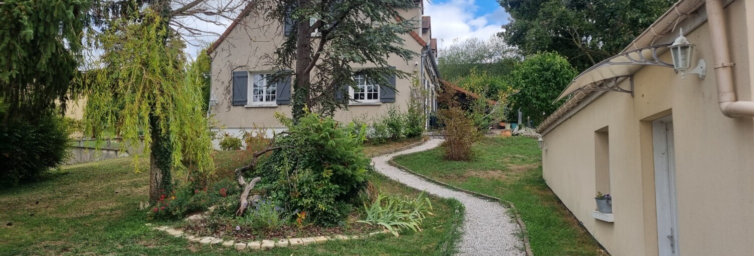 Maison 6 Pièces 157 m² à vendre à Gaillon-sur-Montcient (78250)