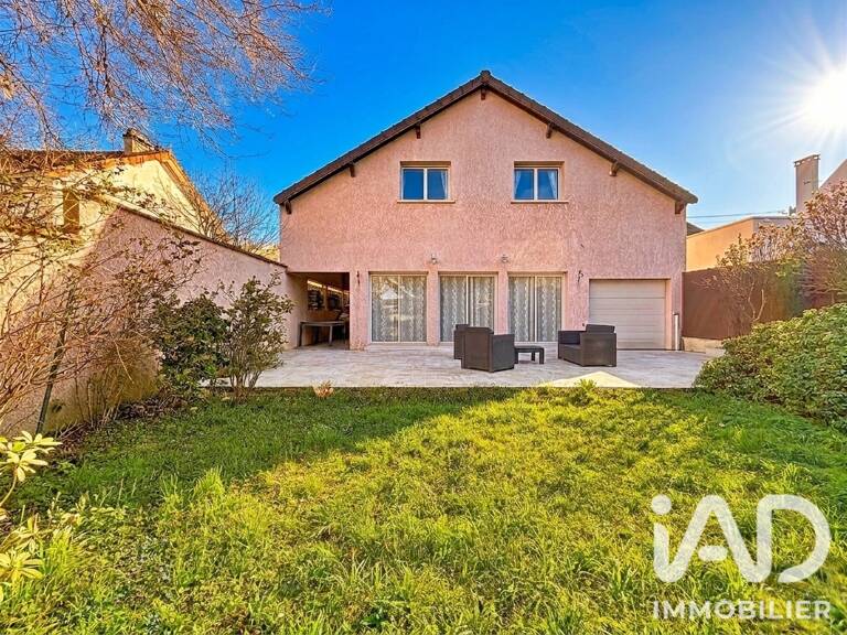Vente Maison/villa 7 pièces — photo 1