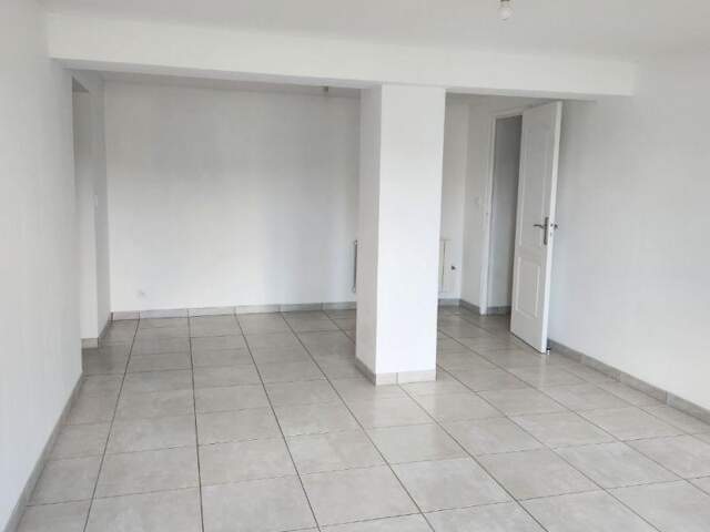 Location Appartement 3 pièces — photo du bien