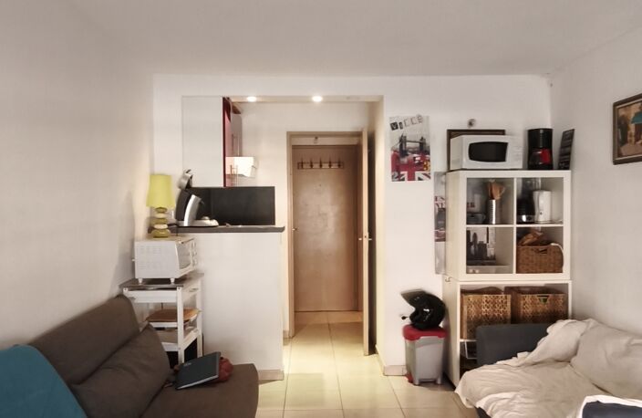 Vente Appartement 1 pièce — photo 2