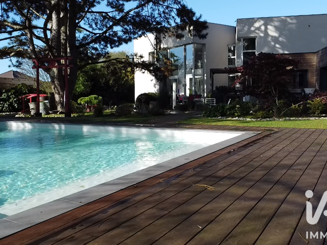 Vente Maison d'architecte 8 pièces — photo du bien