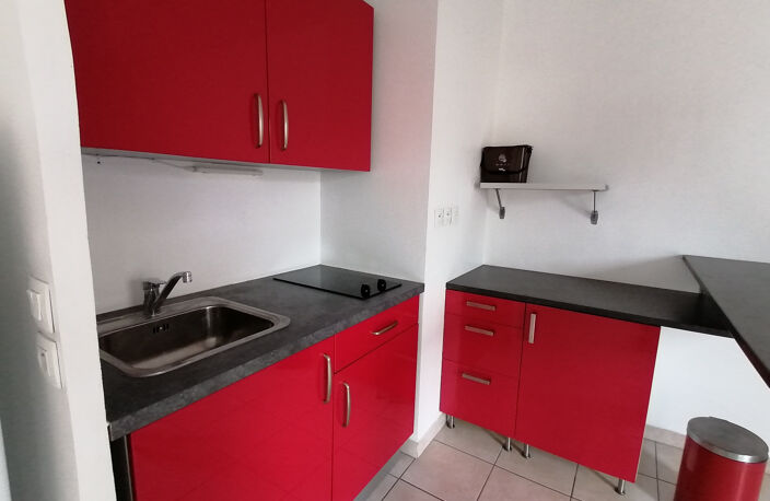 Studio meublé de 33 m2 avec garage — photo 2