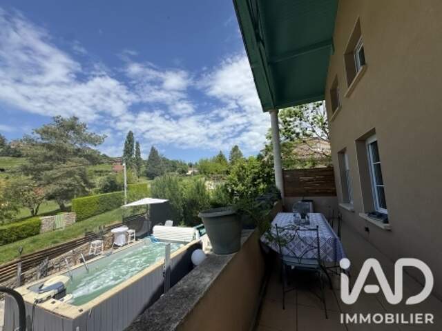 Vente Maison de ville 8 pièces — photo du bien