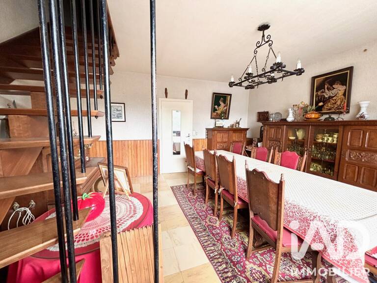 Vente Maison/villa 8 pièces — photo 1