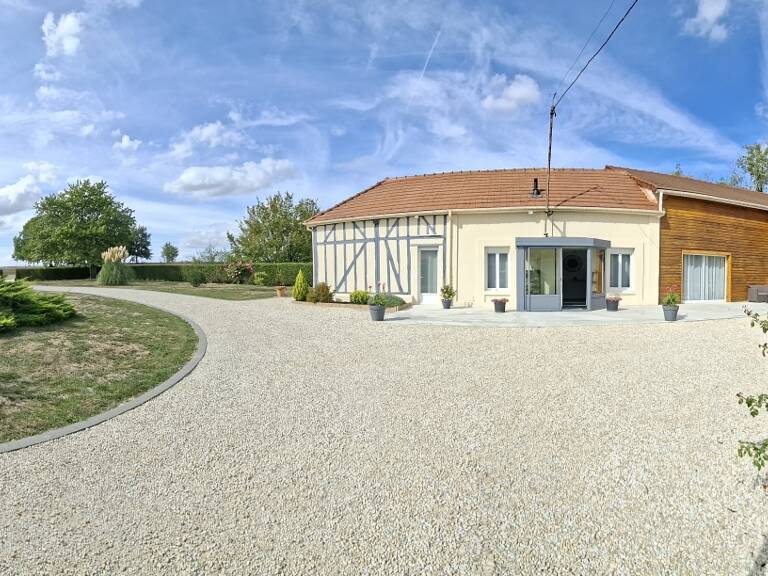 Vente Maison/villa 6 pièces — photo 1