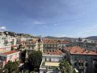 QUARTIER FLEURS - 2 PIECES 61m² DERNIER ETAGE - TERRASSE + BALCON + VUE PANORAMIQUE — photo 4