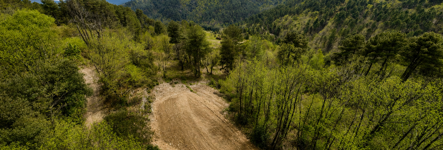 Terrain  1800 m² à vendre à Le Collet-de-Dèze (48160)