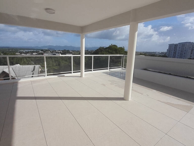 Magnifique T4 - dernier étage Varangue de 95m2 — photo 1