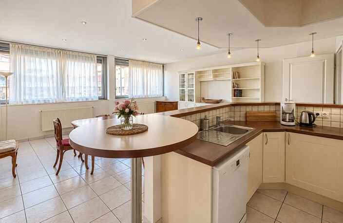 Appartement Aix Les Bains 4 pièce(s) 110.44 m2 — photo 2