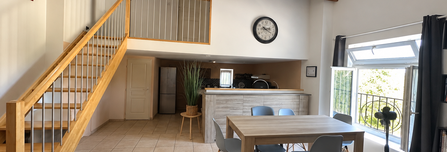 Appartement 3 Pièces 76 m² à louer à Aujargues (30250)