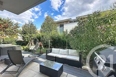 Appartement 3 pièces 324500 €