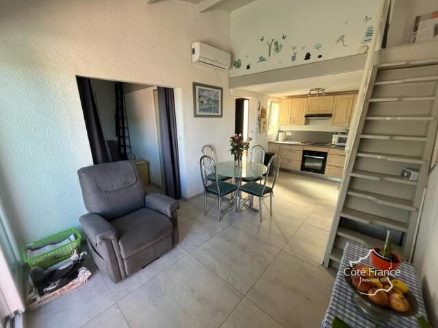 Pinèdes - Grand appartement de 2 chambres + mezzanine avec p — photo du bien