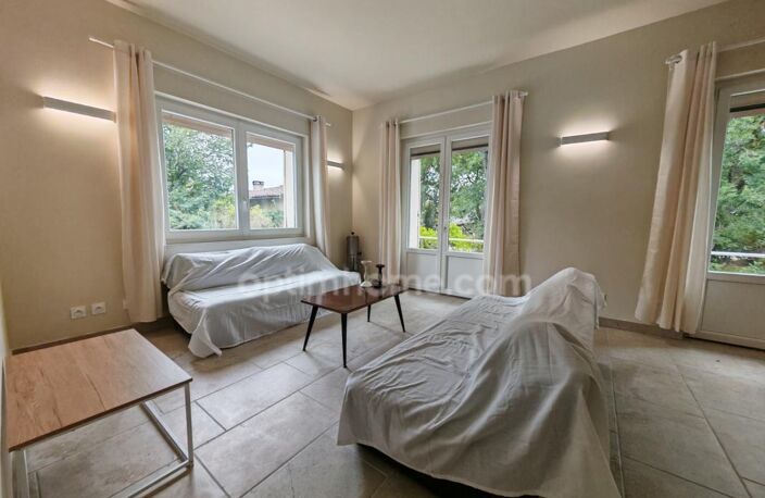 Maison entièrement rénovée de plain-pied avec jardin dans un environnement calme à Castéra-Verduzan — photo 4
