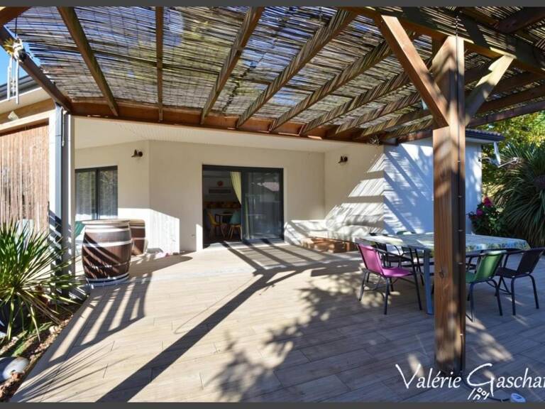 Ménesplet (proche Montpon-Ménestérol) Maison de  130 m² en parfait état — photo 1