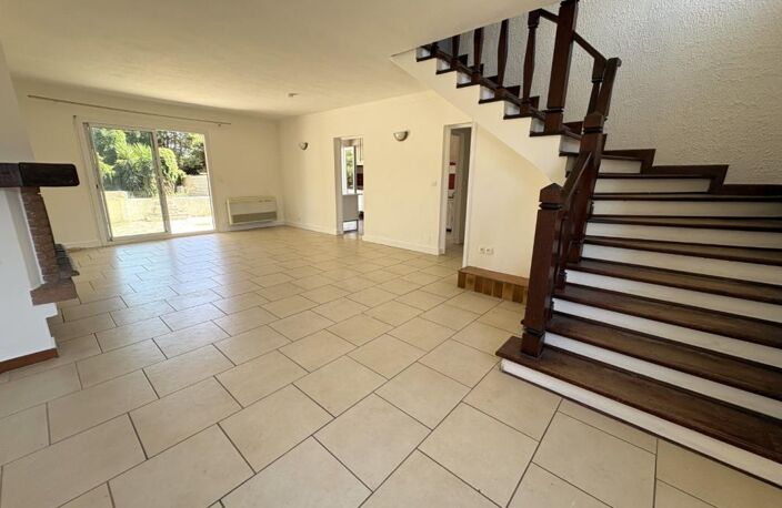 Villa mitoyenne 4 pièces avec jardin privatif — photo 2