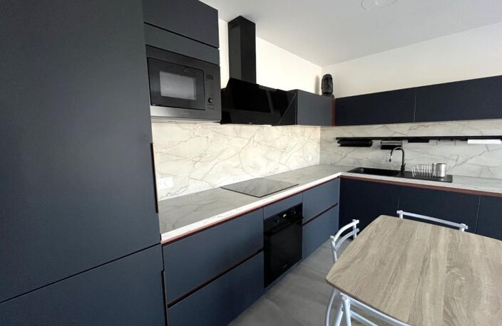 Appartement 3 pièces meublé avec terrasse — photo 2
