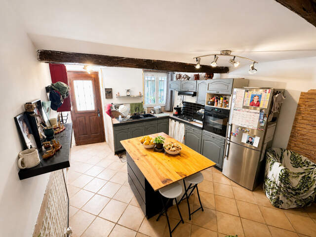 PIGNANS Maison de village T4 avec cave — photo du bien