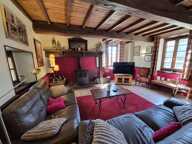 À vendre, proche de Trie-sur-Baïse: Charmante maison gasconne des années 1860 avec gîte, atelier, hangar/grange et grenier, située dans un jardin paysager de 2 109 m2. Situation rurale paisible — photo 3
