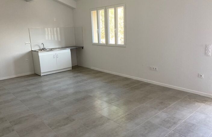 T3 — photo 3