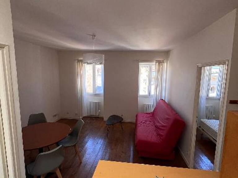 T2 — photo 1
