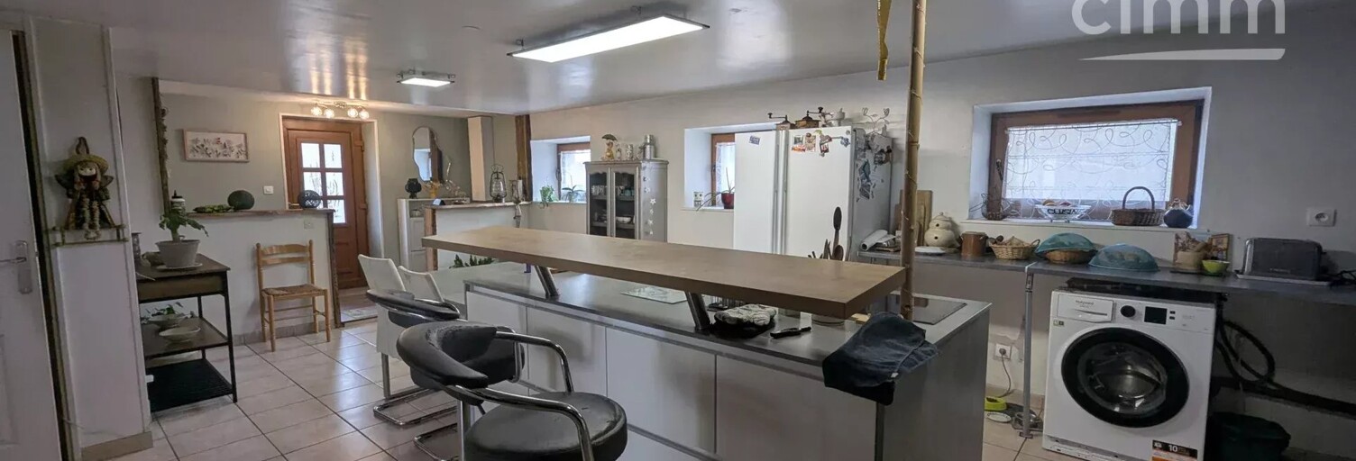 Maison 5 Pièces 135 m² à vendre à Belleroche (42670)