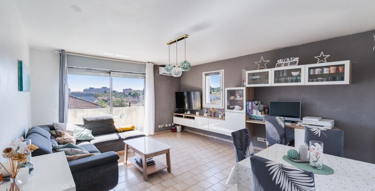Appartement À Vendre — photo 1