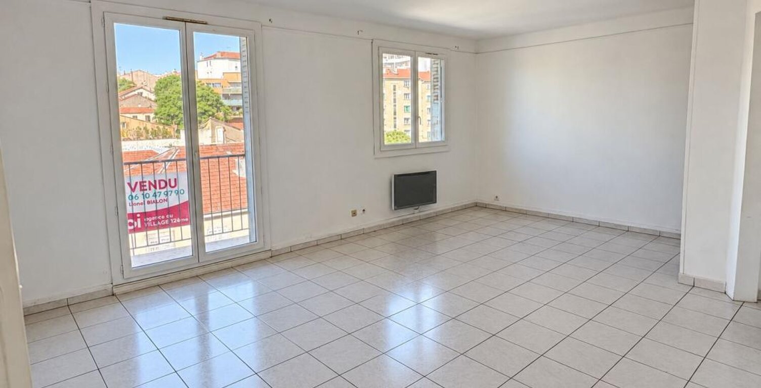 Appartement type 3 avec balcon et cave — photo 1