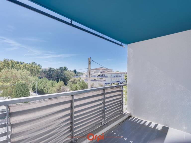 Appartement T2 avec terrasse et parking — photo 1
