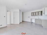 Appartement T2 avec terrasse et parking — photo 3