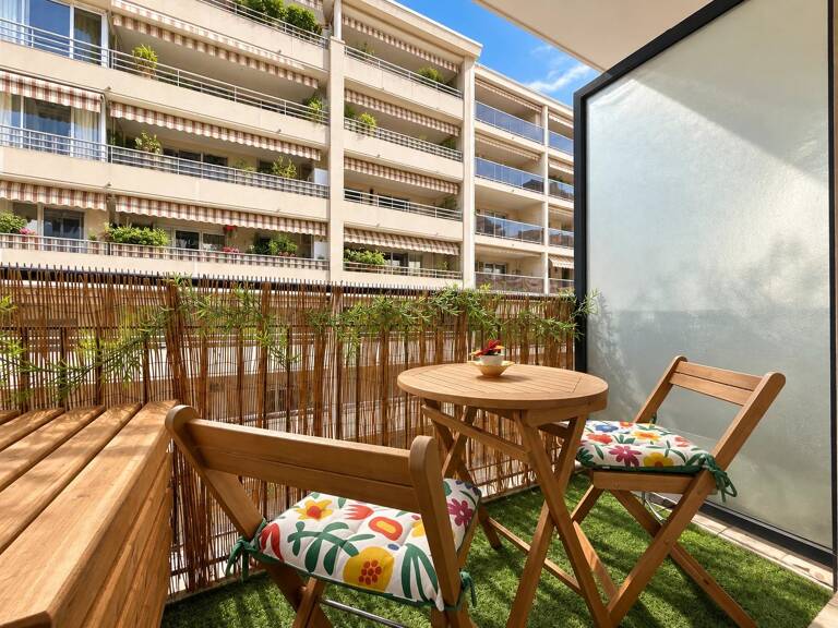 RIQUIER - Studio avec balcon — photo 1