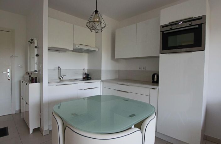 À Vendre - T2 de 37'84m² avec terrasse et garage en sous-sol - Cabot — photo 4