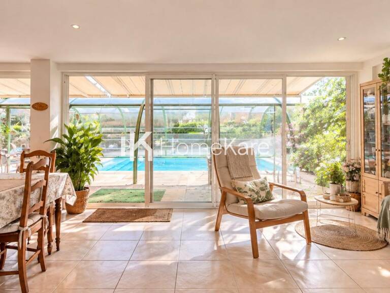 Villa avec dépendance et piscine — photo 1