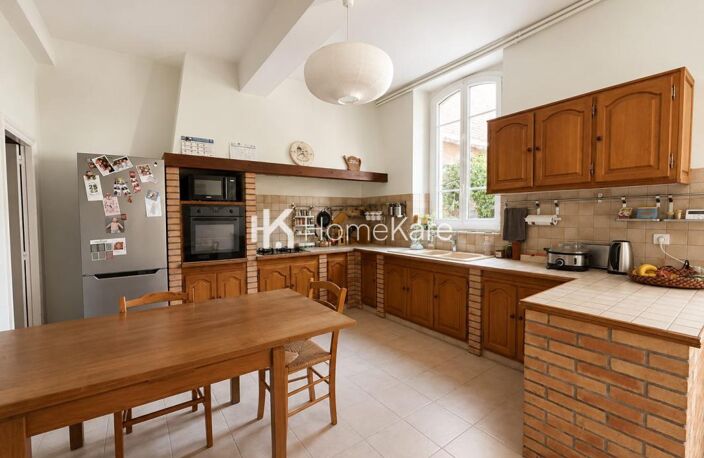 MAISON DE CARACTÈRE AU COEUR DU VILLAGE ! — photo 5