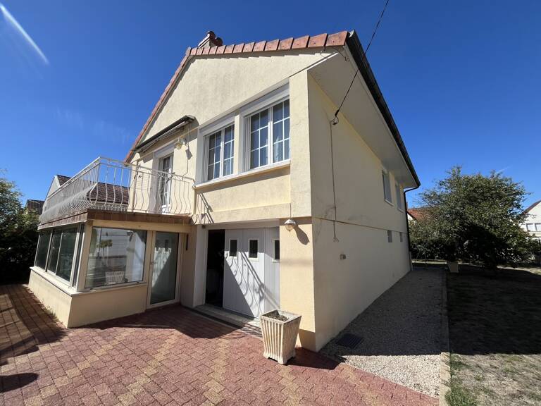 Genlis - Maison individuelle de 103m² sur sous-sol complet avec — photo 1