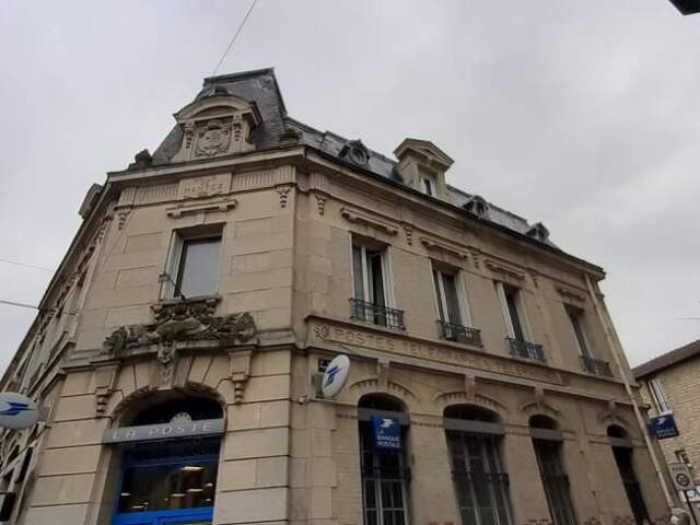 Appartement de 50m2 à louer sur Mantes-la-Jolie — photo du bien