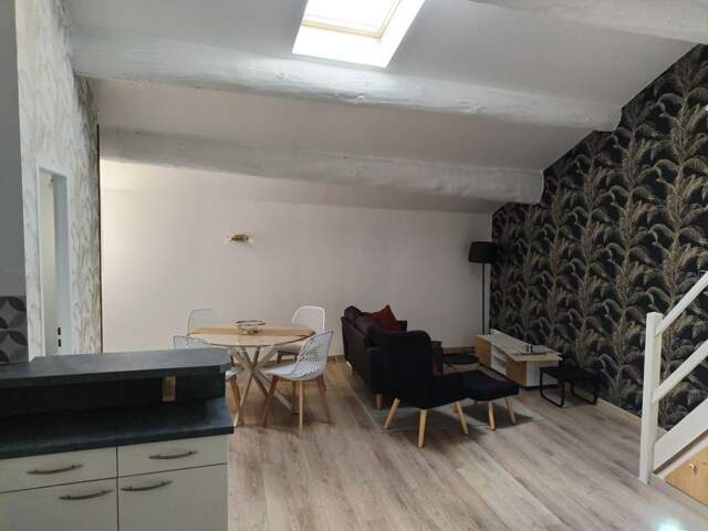 Appartement de 51m2 à louer sur Caromb — photo du bien