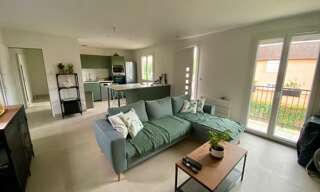 Maison 5 Pièces 85 m² à louer à Mions (69780)