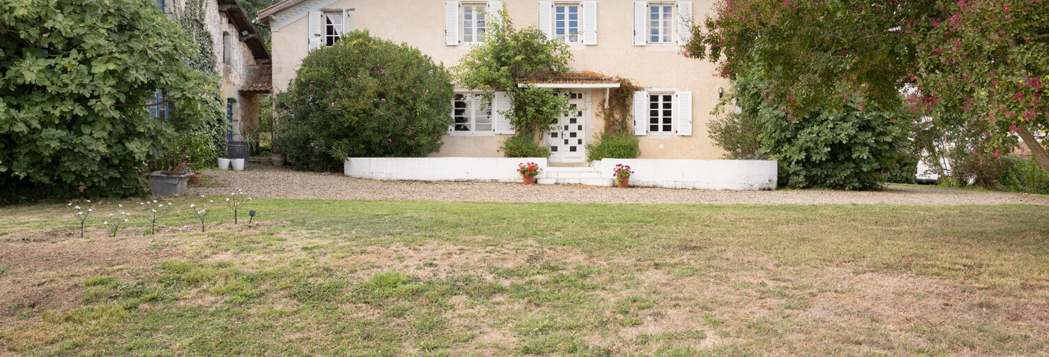 Maison 9 Pièces 330 m² à vendre à Bergouey (40250)