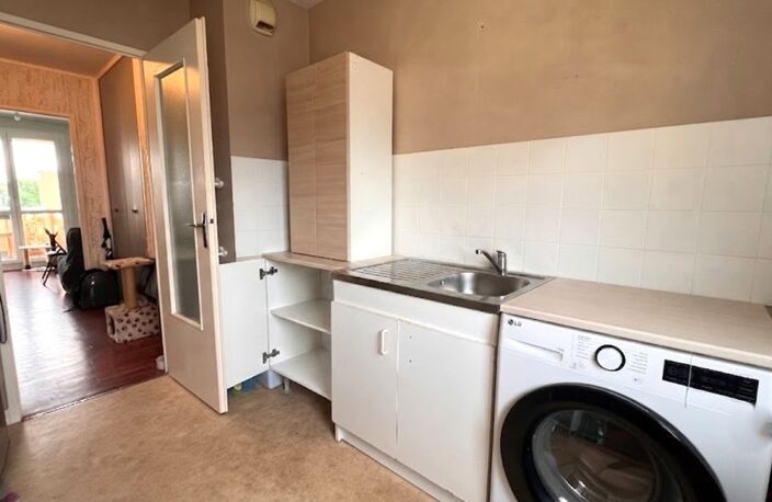 Dpt Finistère (29), A vendre QUIMPER Ouest, Appartement dernier étage de type 2 de 49 m² habitable avec  balcon - Cave — photo 3